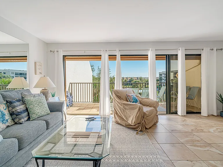 1400 Cove II Pl — Photo 16