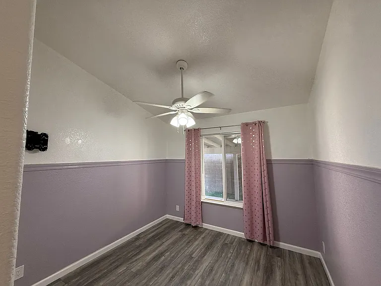 1501 Shiprock Ct — Photo 16