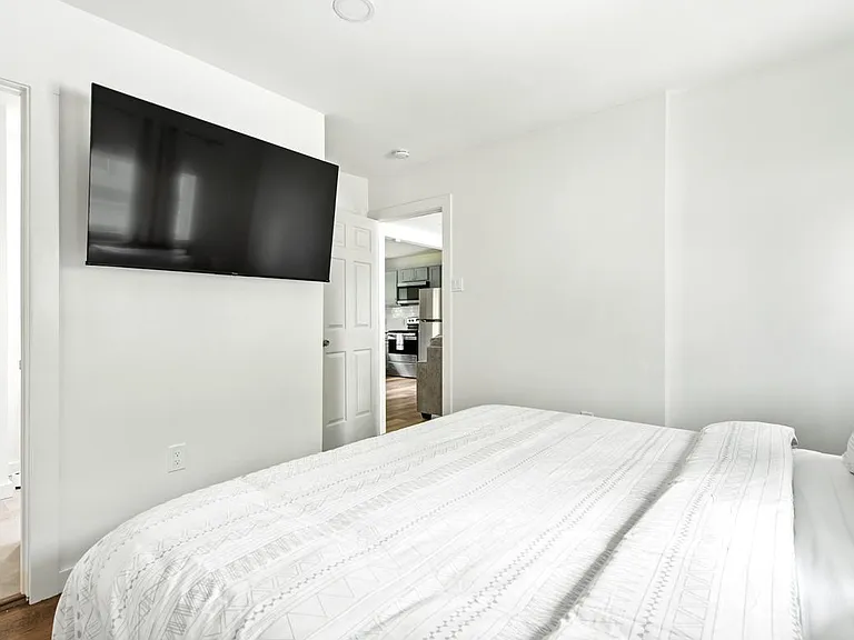 2321 Muret St — Photo 33