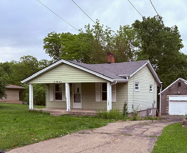 Building Photo - 257 Sunset Dr