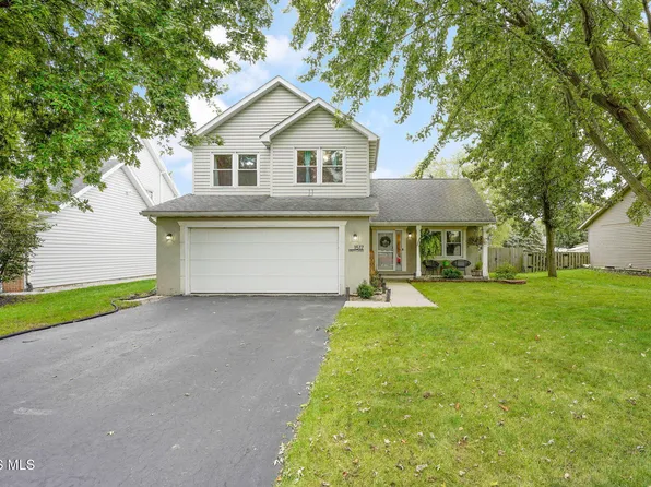 1517 Misty Oaks Dr, Findlay, OH 45840