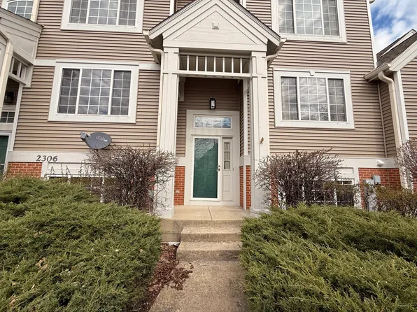 2310 Twilight Dr, Aurora, IL 60503