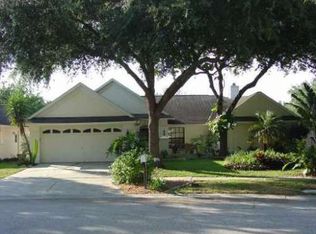 9704 Fox Chapel Rd, Tampa, FL 33647