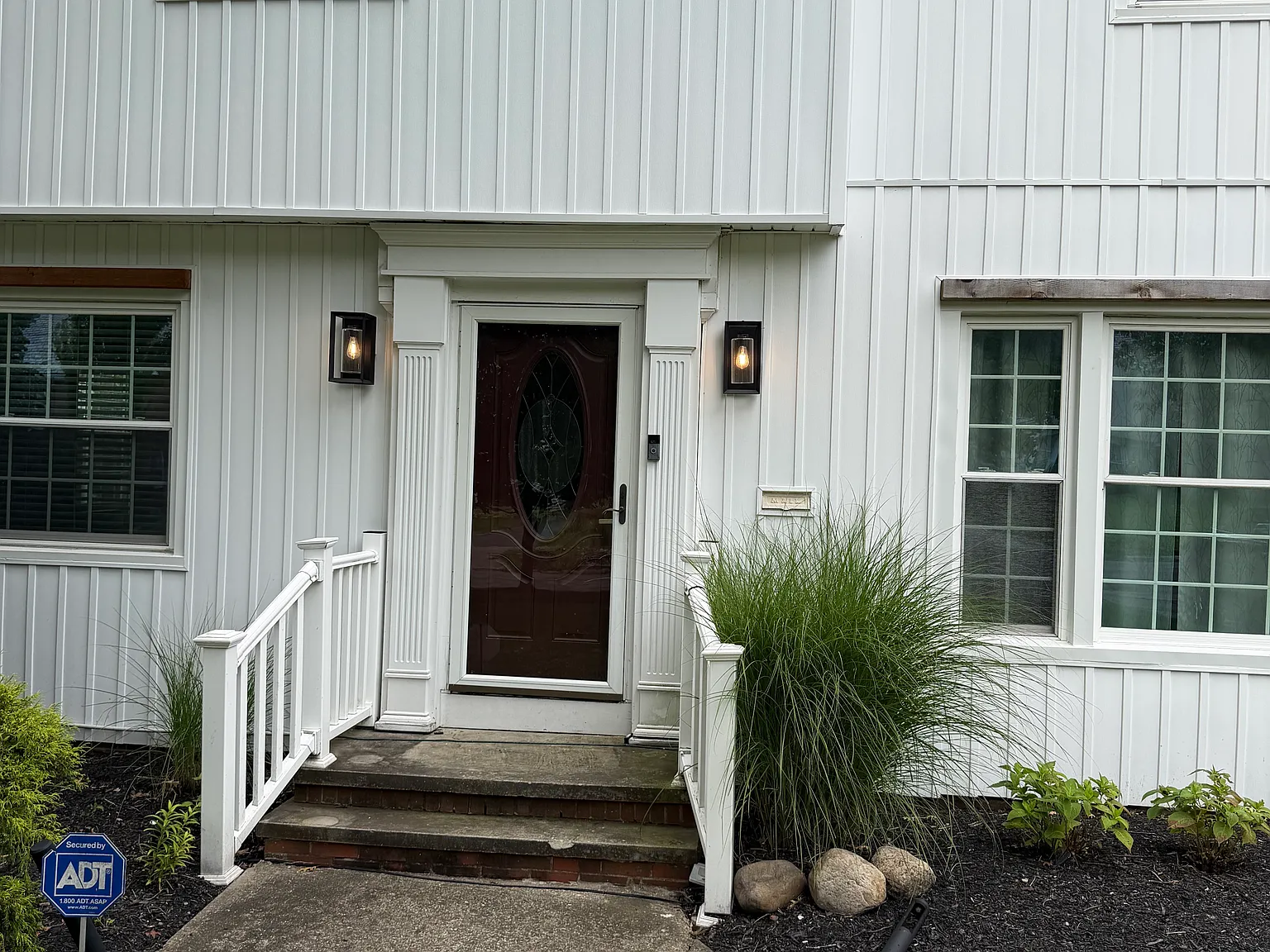 Stoer Rd, Shaker Heights — Photo 2