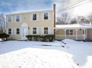 18 Evergreen Rd, Glocester, RI 02814