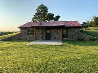 591 Hancock Rd, Campbellsville, KY 42718