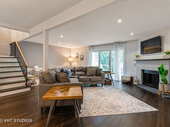 2nd image of 106 W Wimbolton Dr