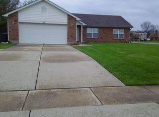 723 Waycross Rd, Cincinnati, OH 45240