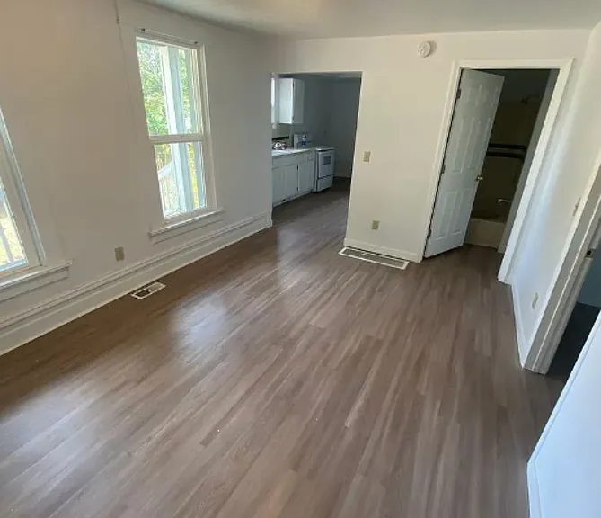314 E Ermina Ave — Photo 13