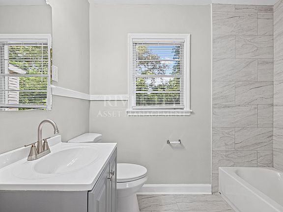 5th image of 1232 Vaughn Rd