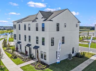 Lantana End Unit Plan, Parkview at Hamlin, Winter Garden, FL 34787