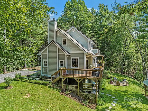 5th image of 97 Gordon Ln