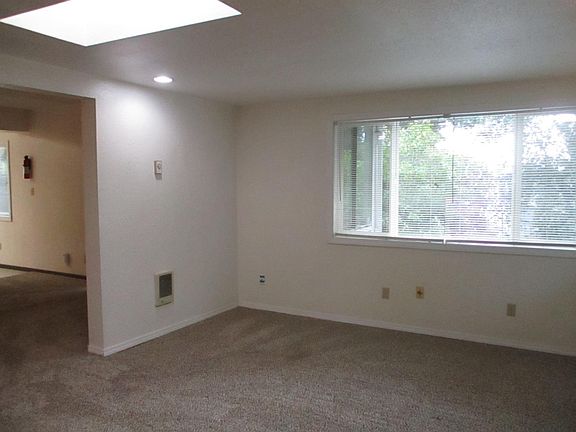 3rd image of 1201 N 7th Ave APT C