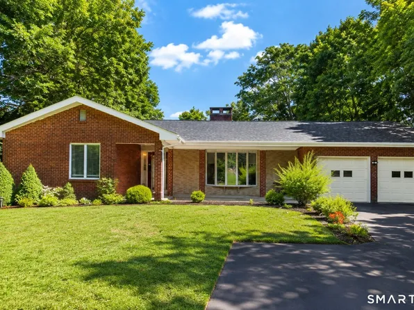 2595 Albany Avenue, West Hartford, CT 06117
