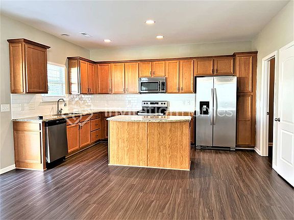 4th image of 2217 Wise Owl Dr