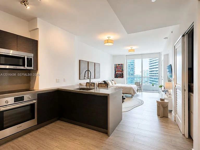 1080 Brickell Ave #1705 — Photo 4