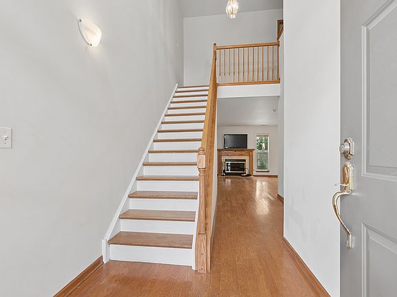 4th image of 2772 Whitlock Dr