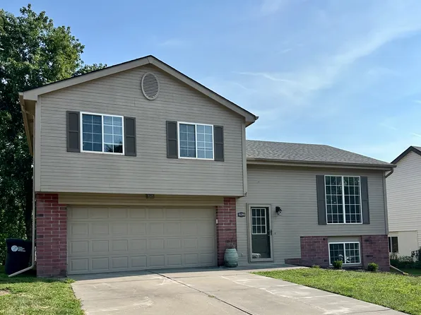 15293 Wirt St, Omaha, NE 68116