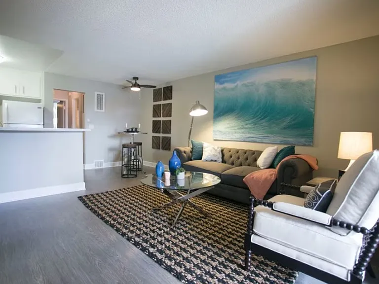 Azul Apartments — Photo 9