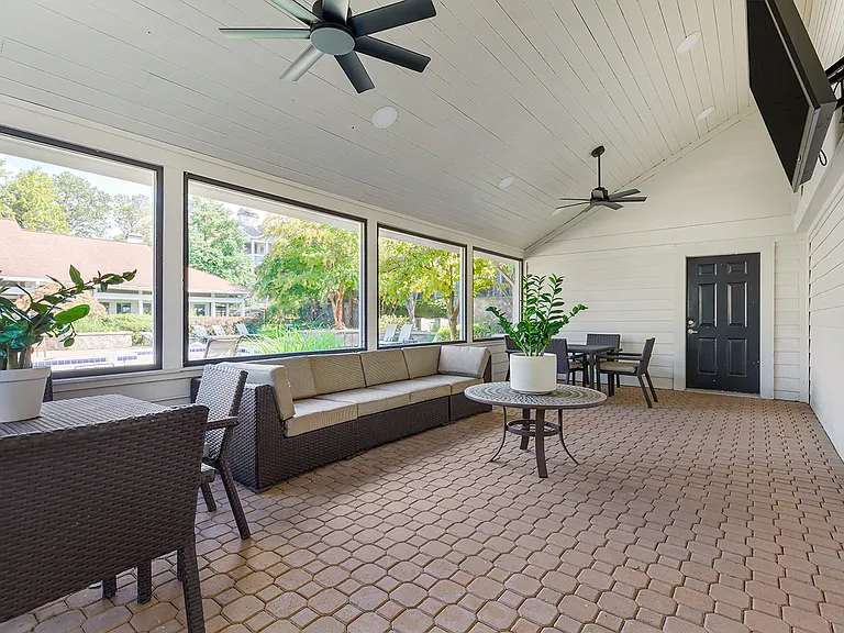 The Courts at Fair Oaks Apartments — Photo 7