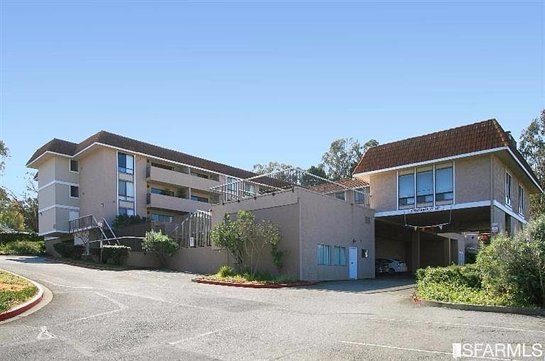 1st image of 1031 Cherry Ave APT 55