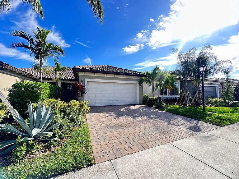4016 Basket Oak Cir — Photo 21