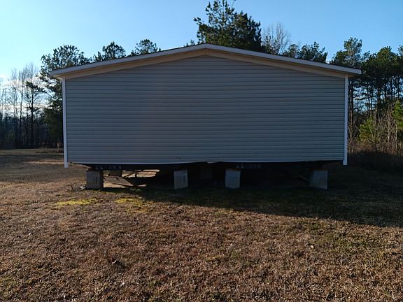 2nd image of 250 Cow Creek Rd
