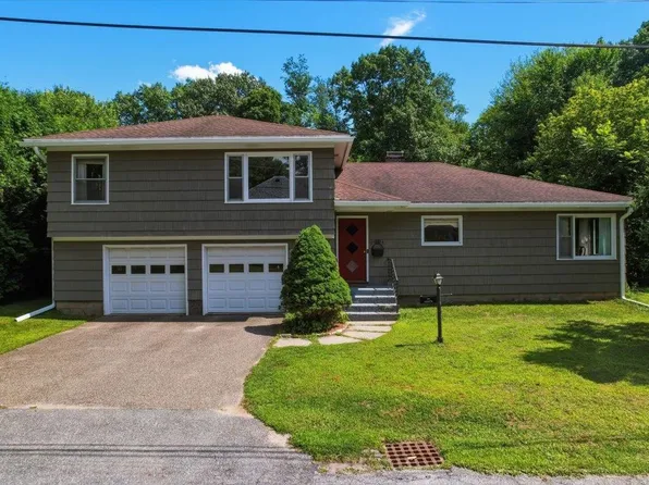 7-9 Oak Street, Essex Junction, VT 05452