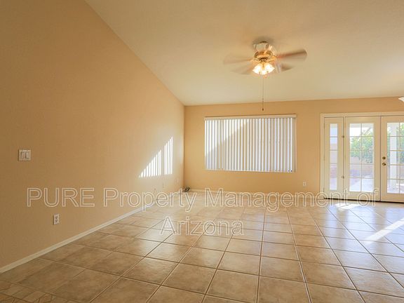 5th image of 507 W Horseshoe Ave