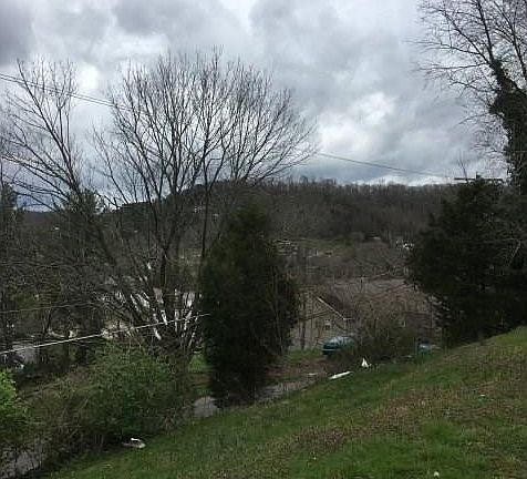 5th image of 5201 Monta Vista Dr