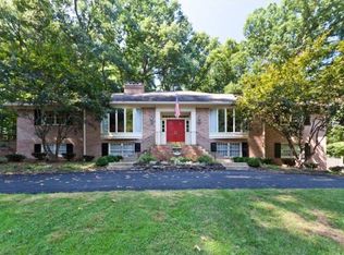 1120 Brook Valley Ln, Mc Lean, VA 22102