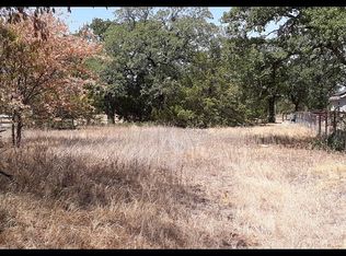 611 Silver Creek Azle Rd, Azle, TX 76020