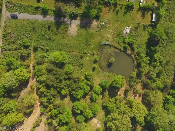 7423 Chastain Rd, Mulberry, AR 72947