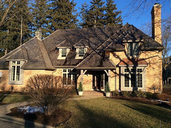 2nd image of 1518 Parkview Dr