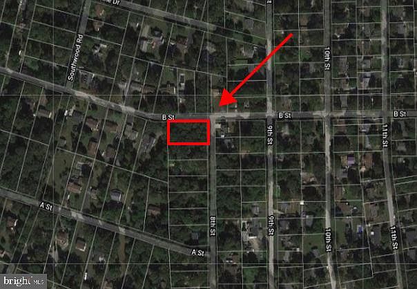 2nd image of 248 8th St