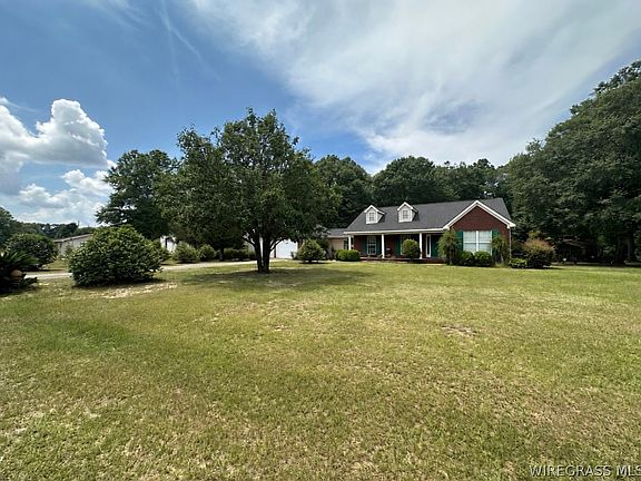 5th image of 125 Collins Dr