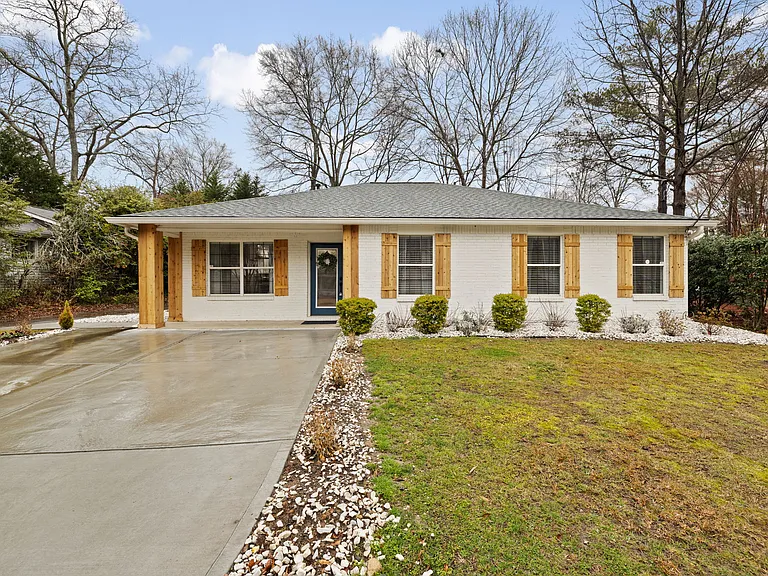 1406 Cartecay Dr — Photo 23
