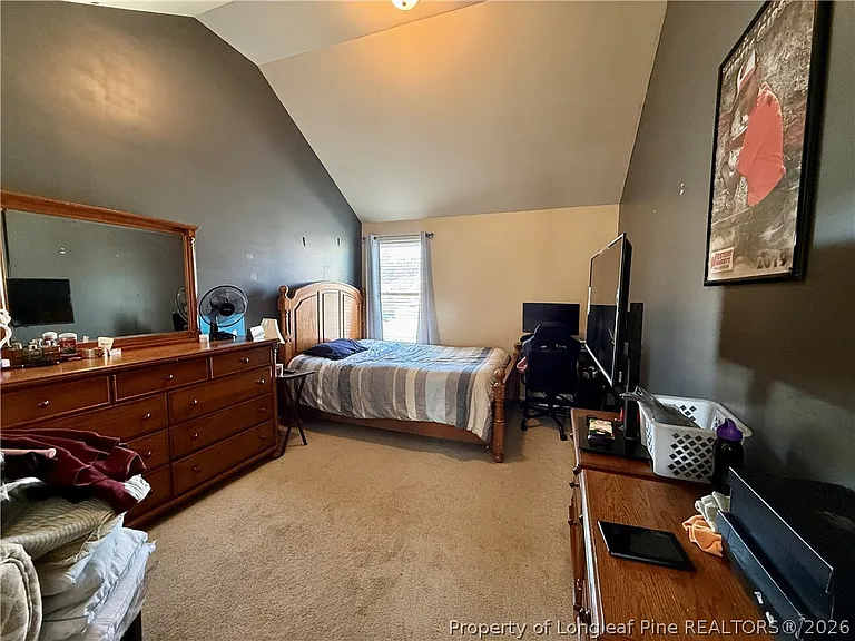 642 Regimental Dr — Photo 32