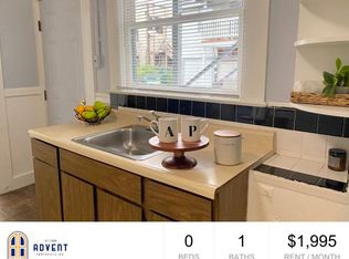 4326 Essex St, Emeryville, CA 94608