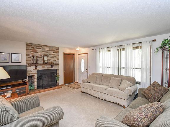 2nd image of 6605 W 47th St