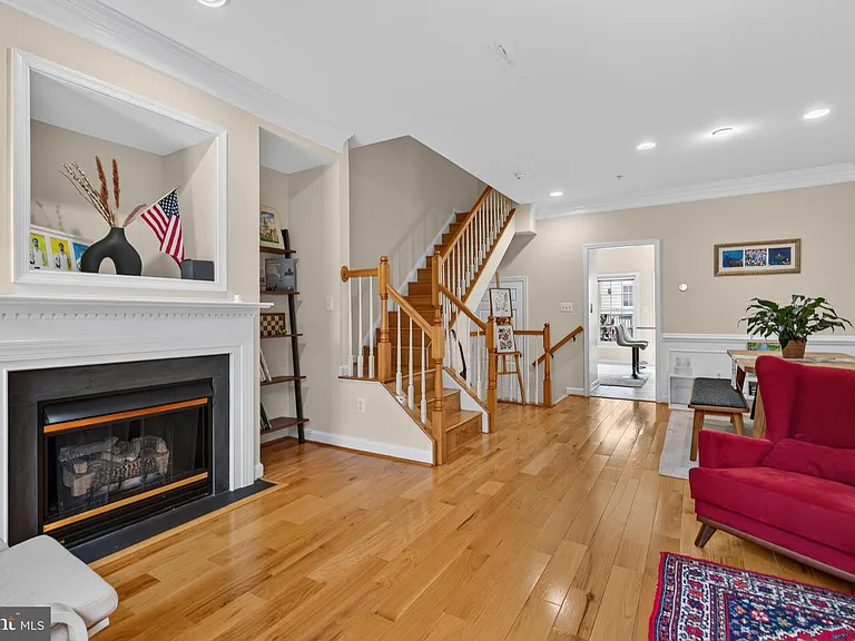 8814 Hunting Lodge Ct — Photo 26