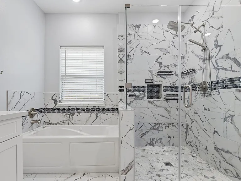 15914 Tug Ct — Photo 18