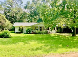 1537 Bolton Rd, Alexander City, AL 35010