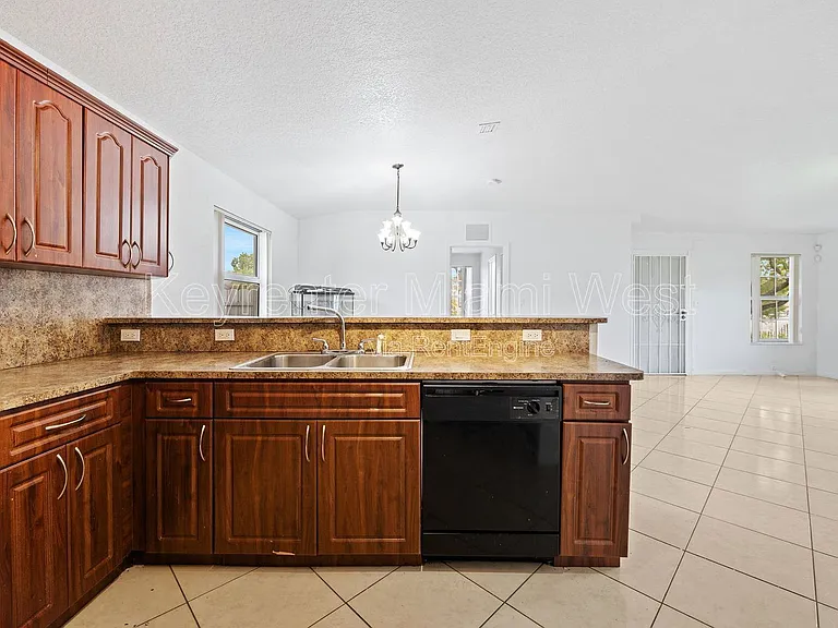 14290 SW 287th St — Photo 10