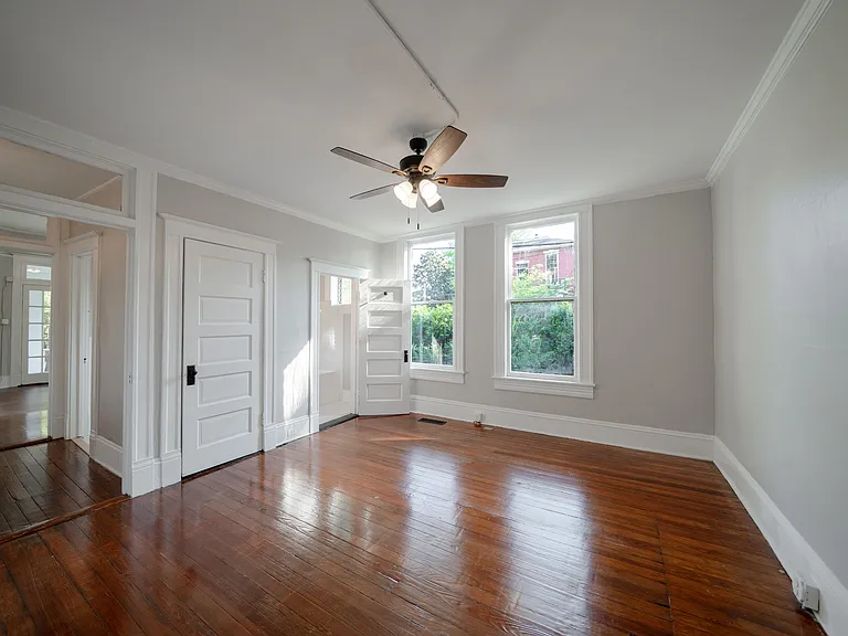 185 Clisby Pl — Photo 9