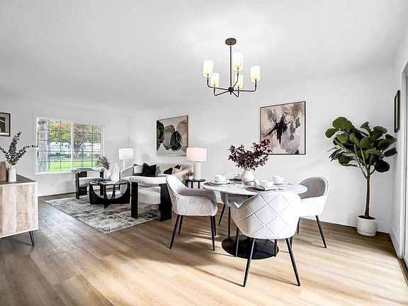 5th image of 4250 Comet Cir
