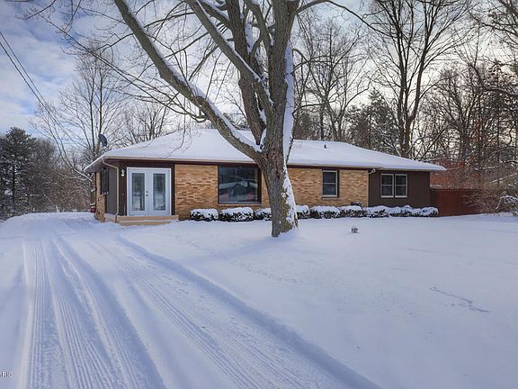 2nd image of 7160 Burger Dr SE