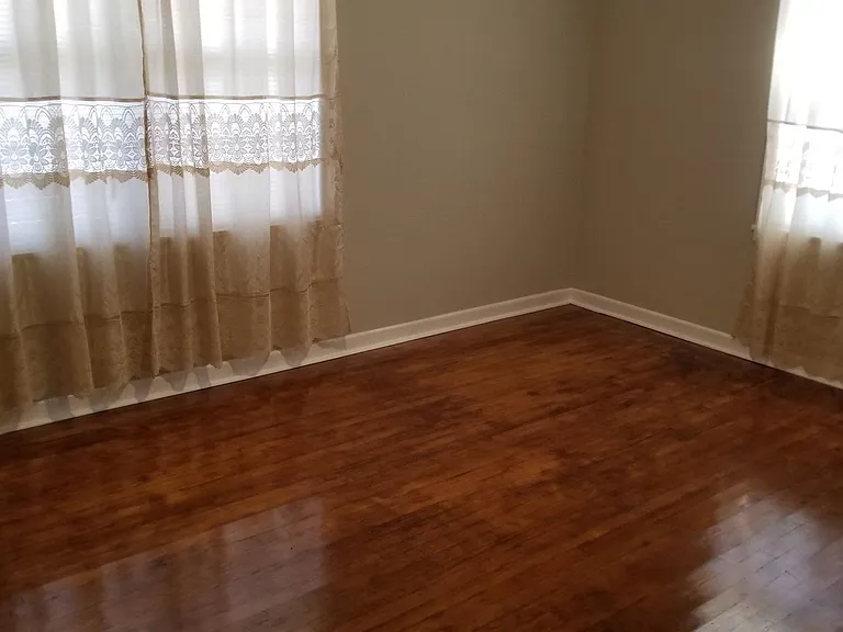 514 McArthur Dr — Photo 8