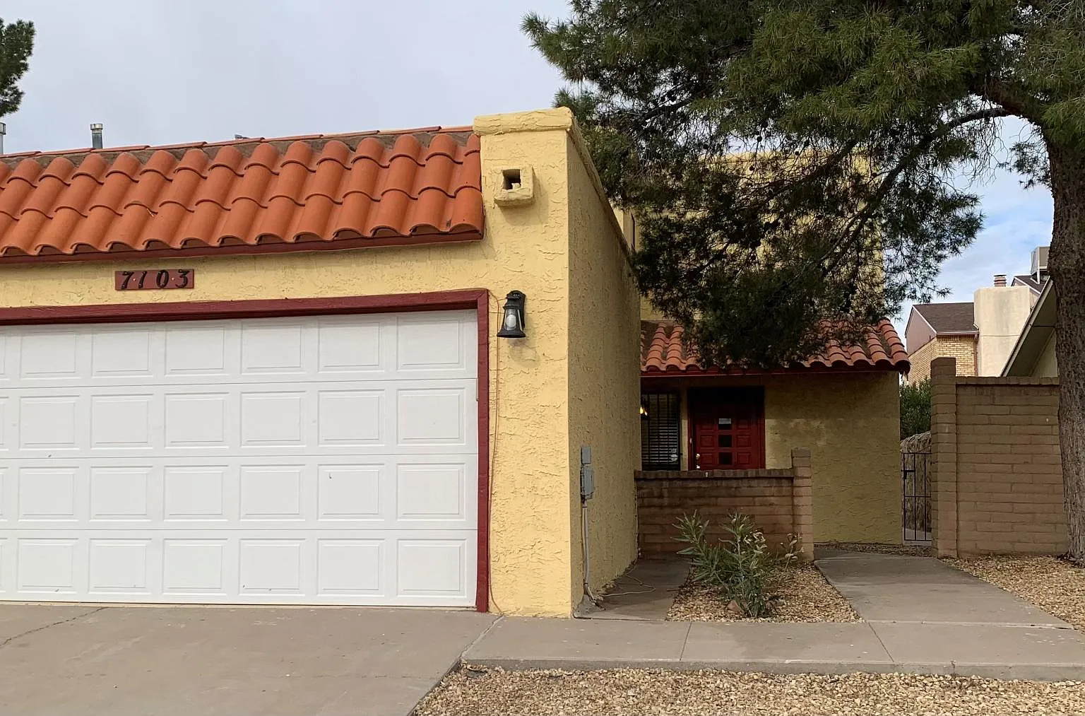 3 bed, 2.5 bath, 1552 sqft, $1,850 — Photo 1