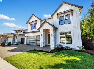 16705 NE 83rd St, Vancouver, WA 98682